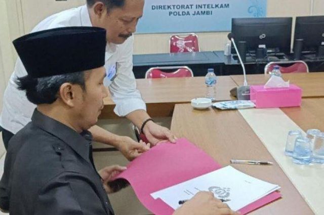 Lengkapi Berkas Menuju DPR RI Dapil Jambi, Edi Purwanto Urus SKCK di Polda Jambi