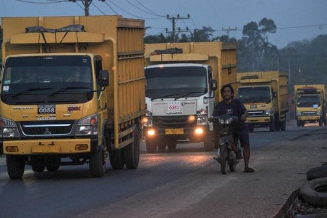 Dibuka Kembali, Jalur Darat Truk Angkutan Batubara Hanya Untuk 775 Truk